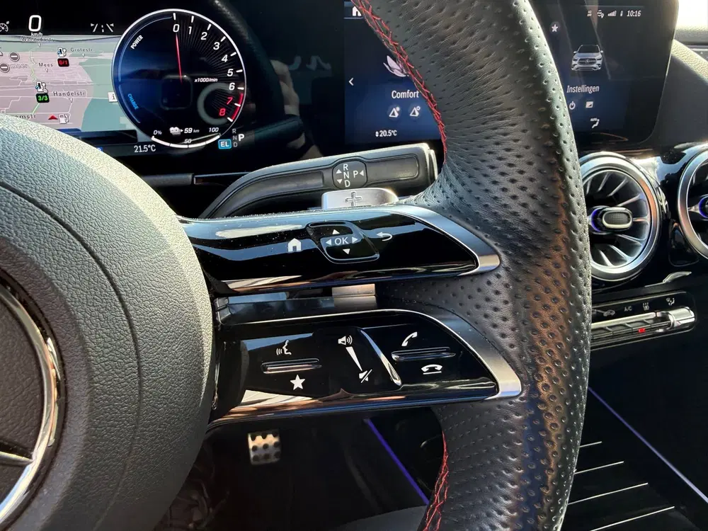 Mercedes-Benz GLA 250 e AMG Line FULL uit 2024, foto 15