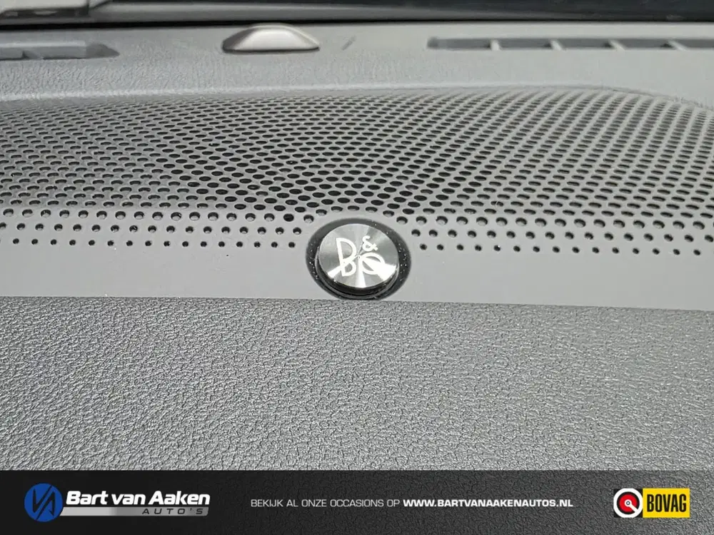 Ford Kuga 2.5 PHEV ST-Line X 360Camera ACC B&O HeadU uit 2025, foto 12