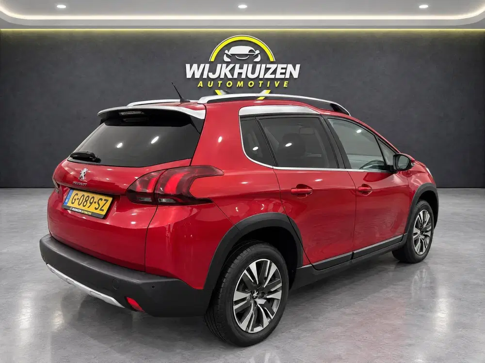 Peugeot 2008 1.2 PureTech Allure met Panorama dak Led D uit 2019, foto 4