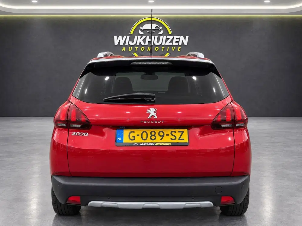 Peugeot 2008 1.2 PureTech Allure met Panorama dak Led D uit 2019, foto 5