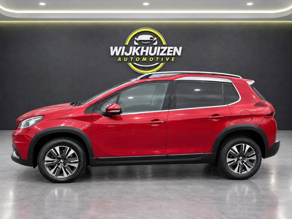 Peugeot 2008 1.2 PureTech Allure met Panorama dak Led D uit 2019, foto 7