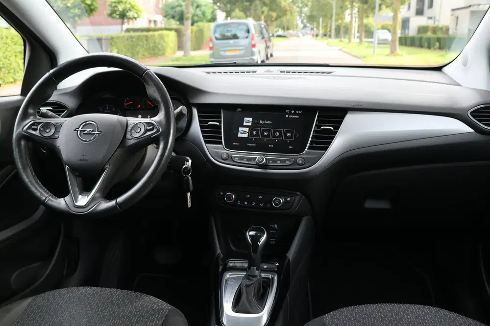 Opel Crossland 1.2 Turbo Elegance uit 2021, foto 8