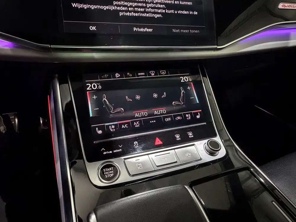 Audi Q8 55 TFSIe Quattro S Line uit 2023, foto 12
