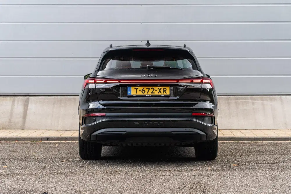 Audi Q4 e-tron 40 204pk Advanced Edition 77 kWh uit 2023, foto 12