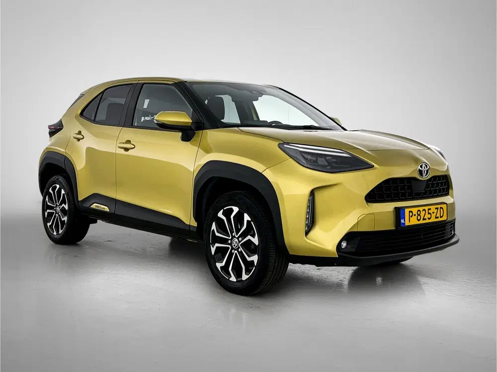 Toyota Yaris Cross 1.5 VVT-I First Edition uit 2022, foto 13