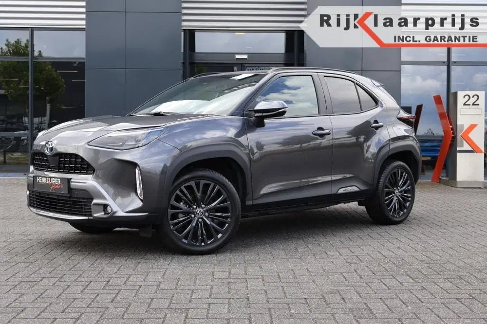 Toyota Yaris Cross 1.5 Hybrid Adventure AWD uit 2023