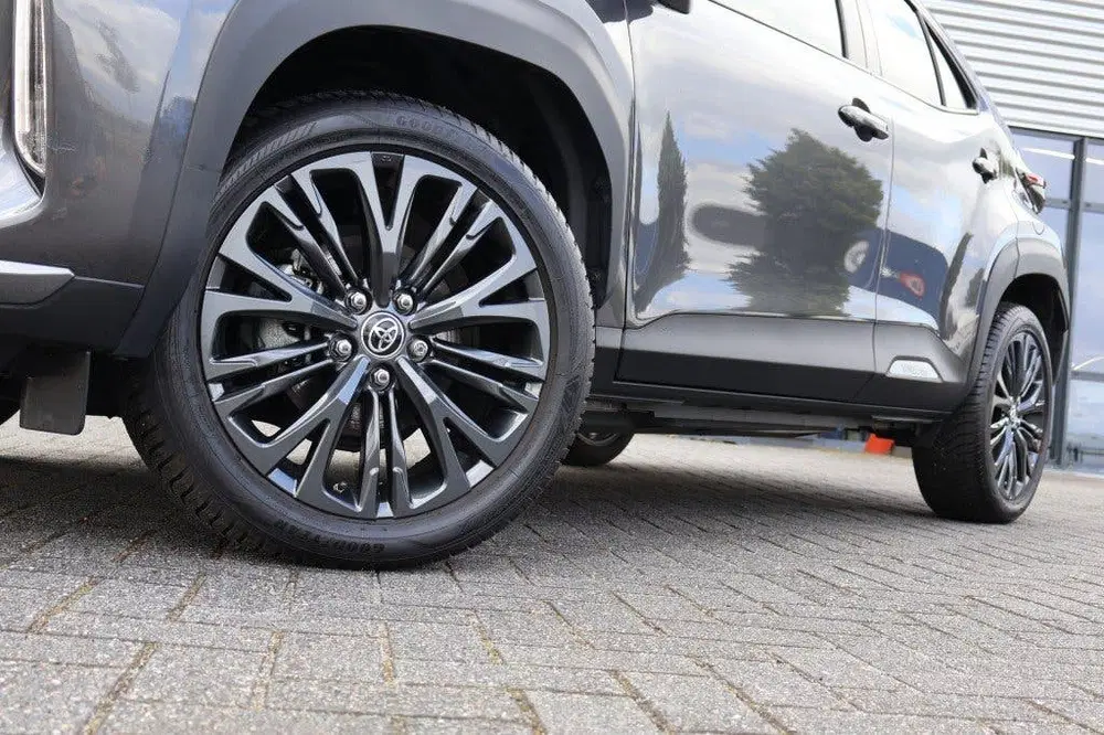 Toyota Yaris Cross 1.5 Hybrid Adventure AWD uit 2023, foto 5