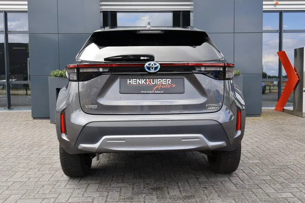 Toyota Yaris Cross 1.5 Hybrid Adventure AWD uit 2023, foto 8
