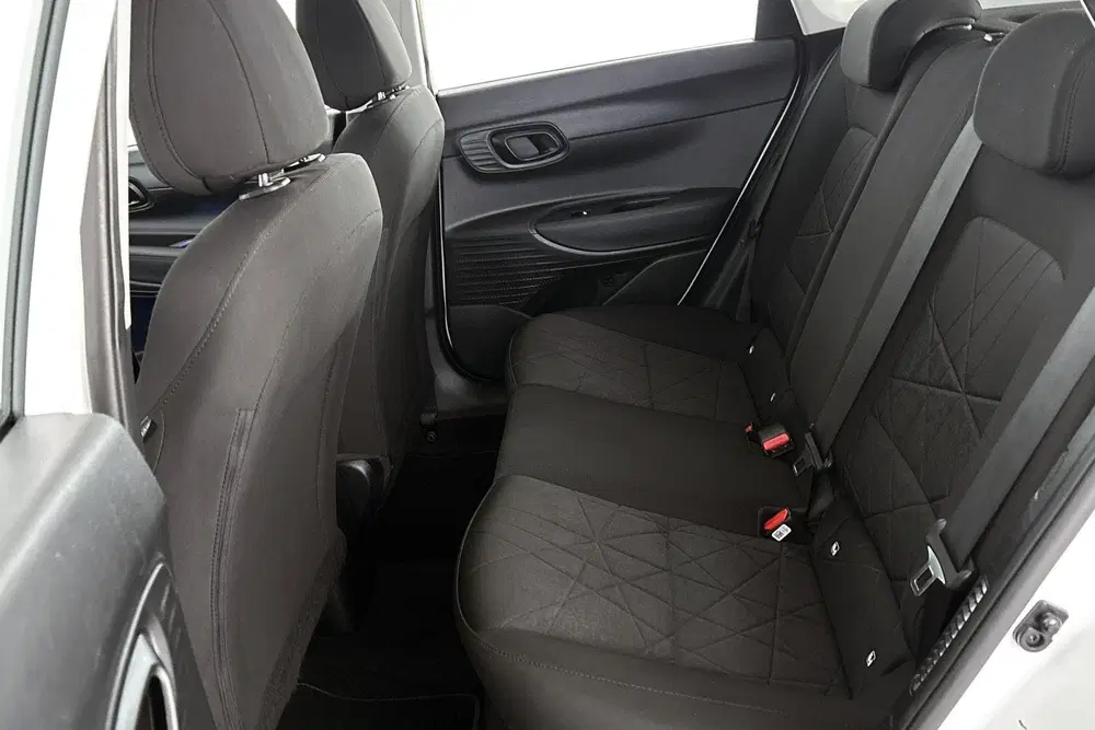 Hyundai BAYON 1.0 T-GDI Comfort Achteruitrijcamera Apple uit 2022, foto 8