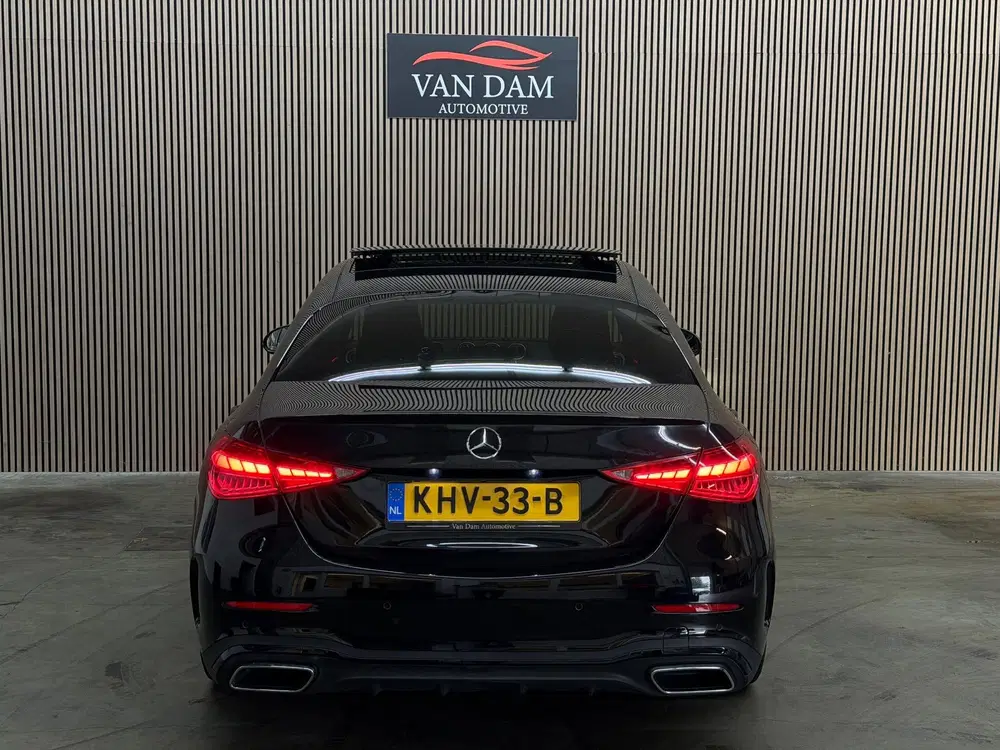 Mercedes-Benz C-Klasse 200 AMG Line 2024 PANO LED CAMERA CAR uit 2024, foto 11
