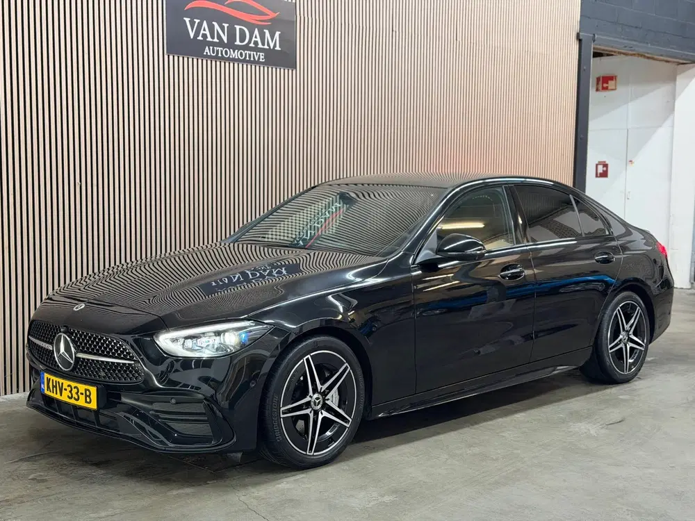 Mercedes-Benz C-Klasse 200 AMG Line 2024 PANO LED CAMERA CAR uit 2024, foto 4