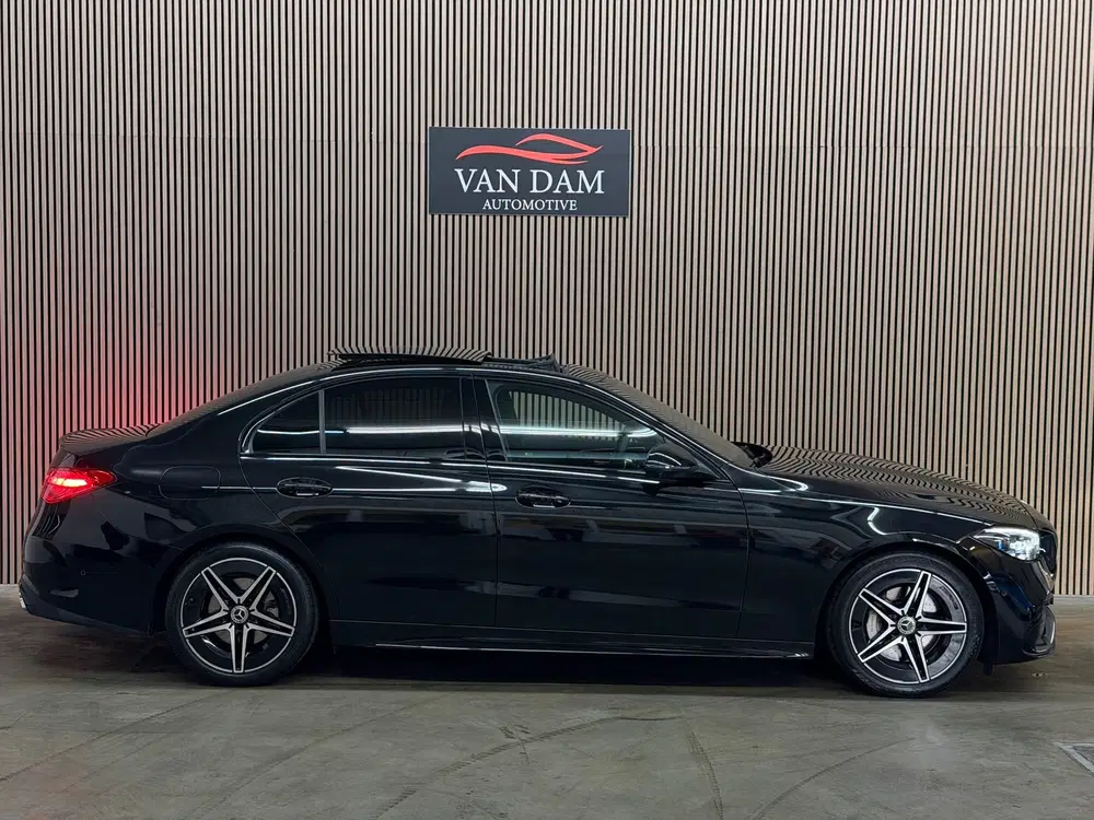 Mercedes-Benz C-Klasse 200 AMG Line 2024 PANO LED CAMERA CAR uit 2024, foto 8