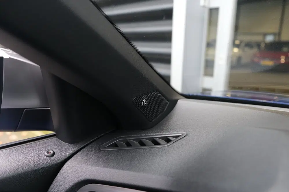 Volkswagen T-Roc 2.0 TSI 4Motion R 300PK Akra Pano Leder Le uit 2021, foto 14