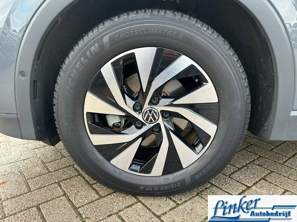 Volkswagen Tiguan 1.5 eTSI R-Line Business uit 2024, foto 12