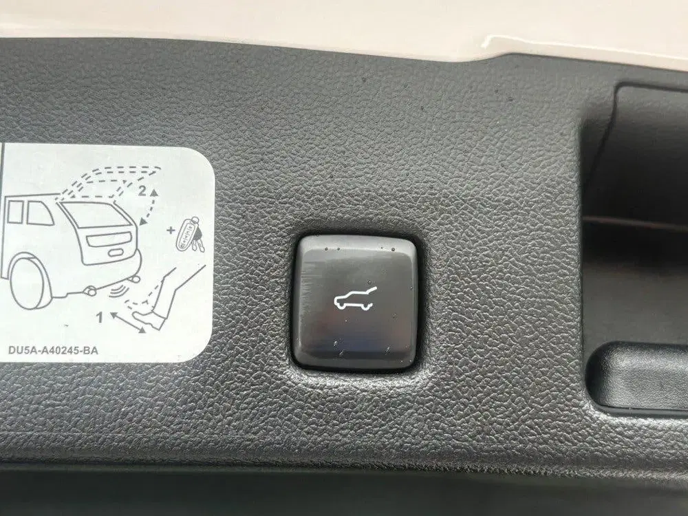 Ford Kuga 2.5 PHEV 224PK AUT. ST-LINE X PANO-DAK TRE uit 2020, foto 14