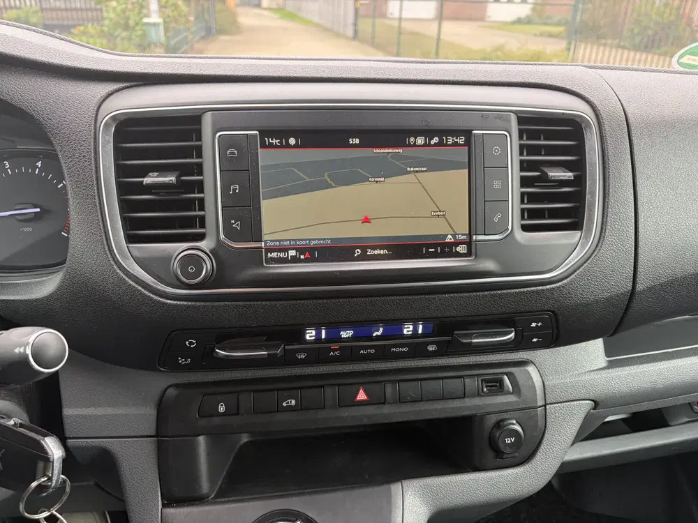 Citroën Jumpy L2 2.0 BlueHDI 180PK Automaat M Club ✓ 3-z uit 2019, foto 12