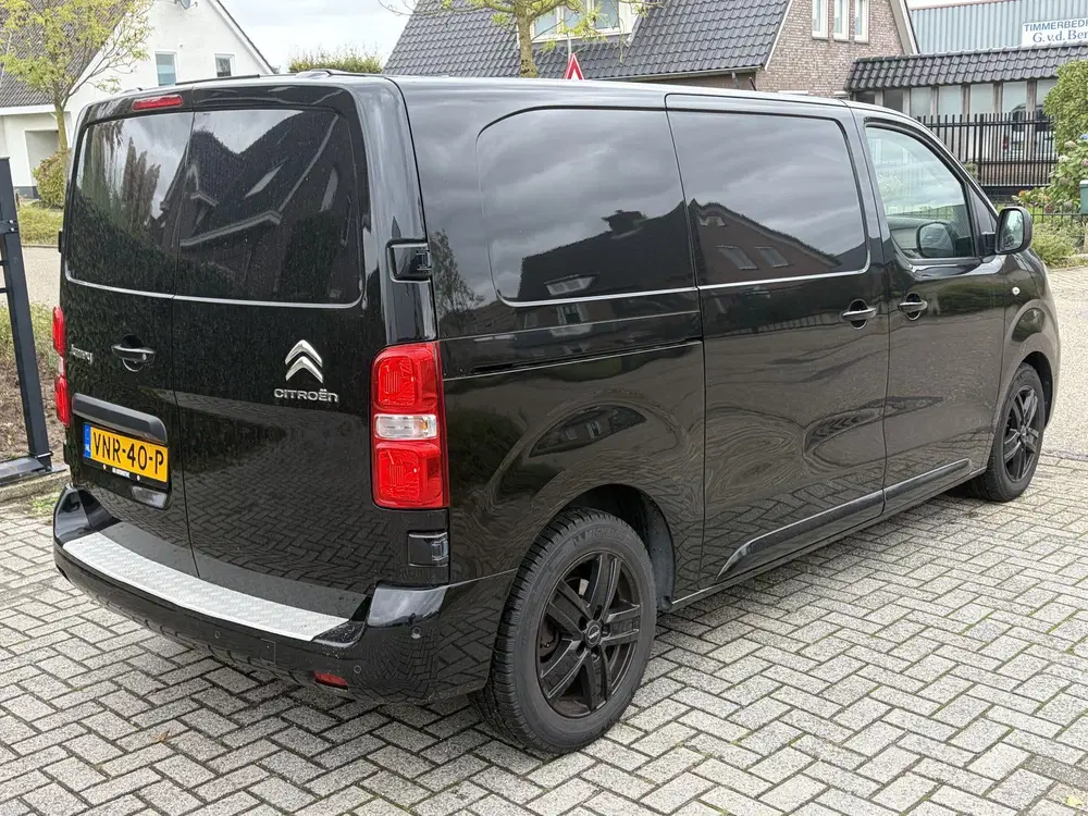 Citroën Jumpy L2 2.0 BlueHDI 180PK Automaat M Club ✓ 3-z uit 2019, foto 2