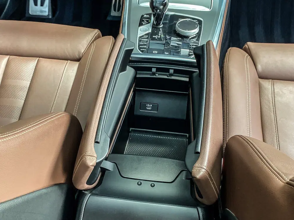 BMW X5 xDrive45e 394PK High Executive M-Sport uit 2021, foto 12
