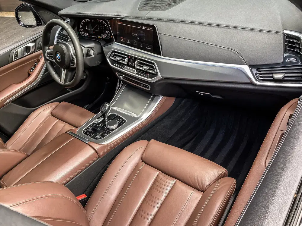 BMW X5 xDrive45e 394PK High Executive M-Sport uit 2021, foto 7