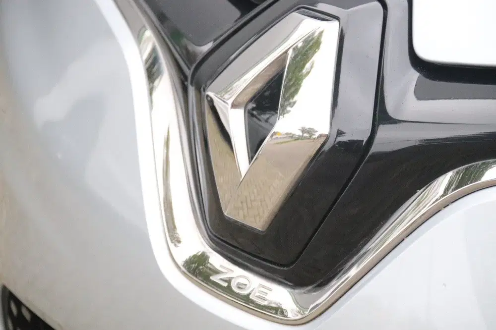 Renault ZOE R135 Limited Automaat 52 kWh uit 2022, foto 2
