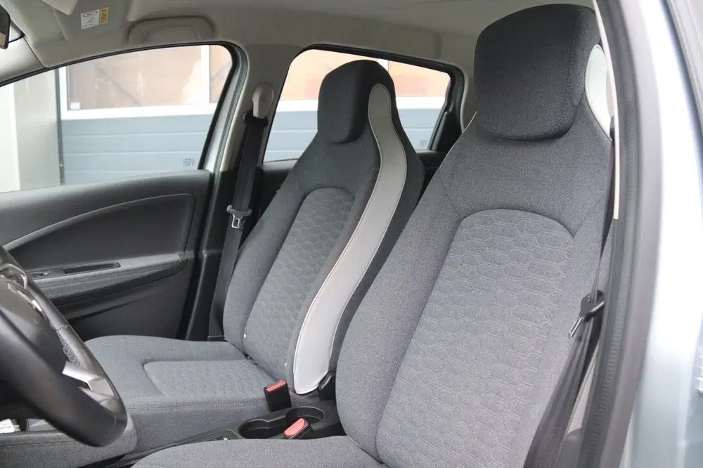 Renault ZOE R135 Limited Automaat 52 kWh uit 2022, foto 7