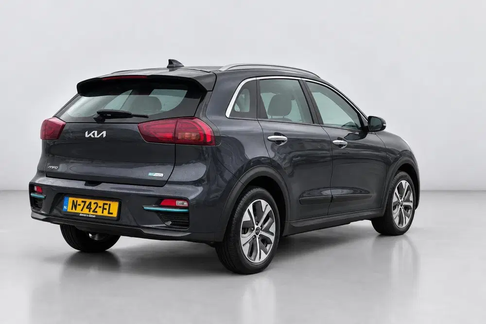 Kia Niro DynamicLine 64 kWh FASE 3 SOH 99.7% DEALER uit 2021, foto 8
