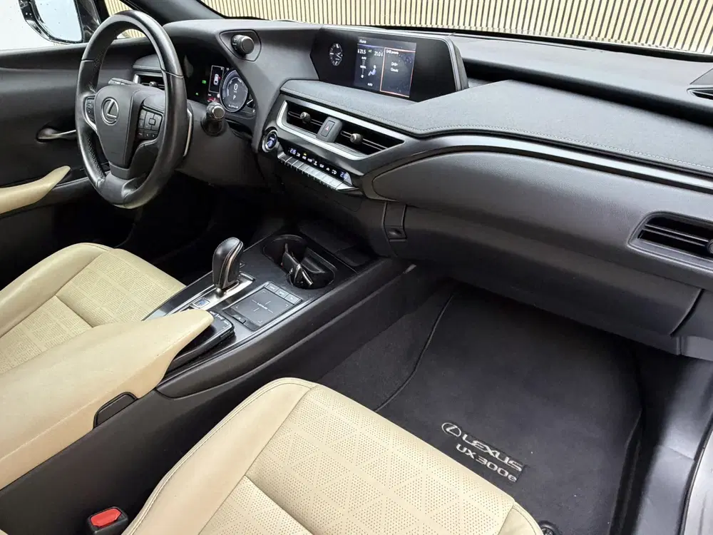 Lexus UX 300e Business Pack Pro SOH 98 uit 2021, foto 7