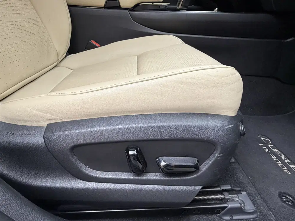Lexus UX 300e Business Pack Pro SOH 98 uit 2021, foto 9