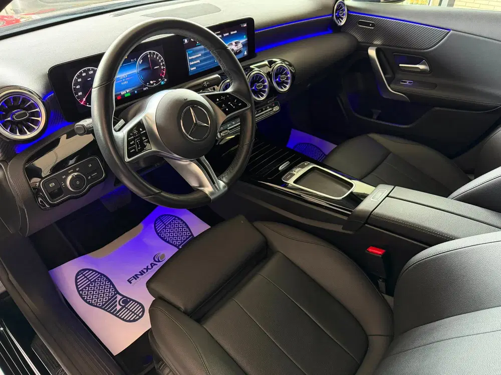 Mercedes-Benz A-Klasse 250 e Business Line uit 2024, foto 6