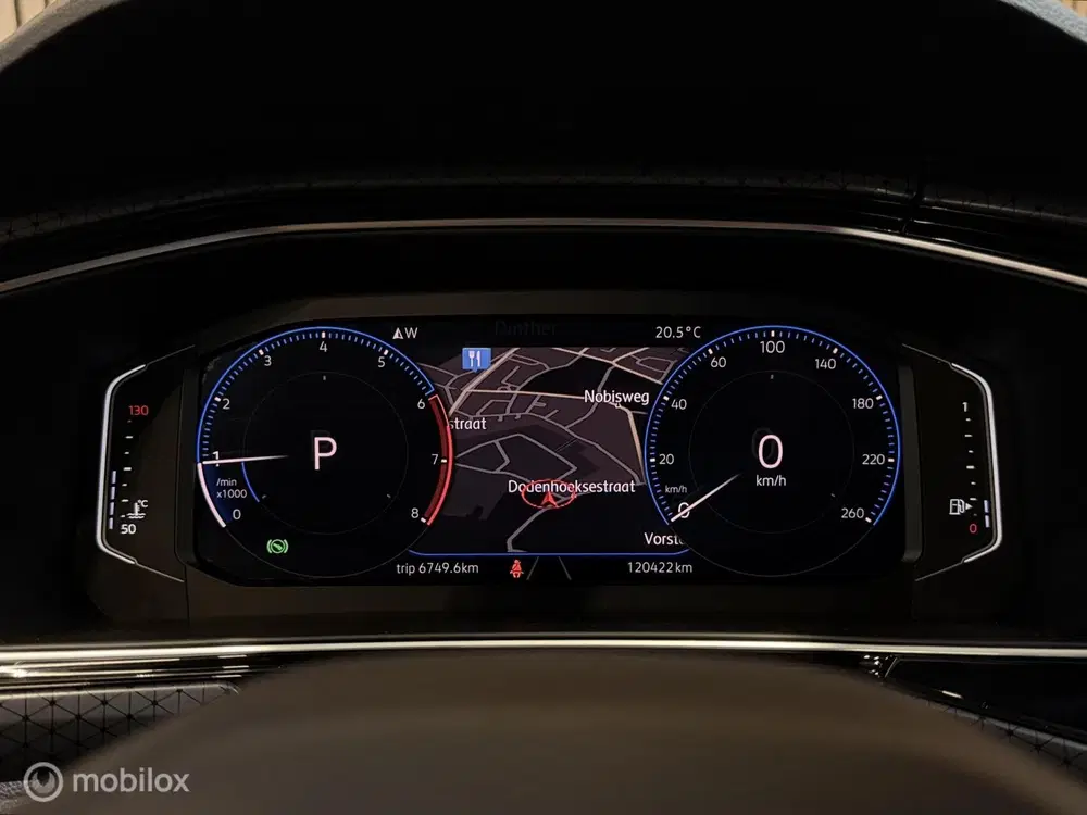 Volkswagen T-Cross 1.0 TSI DSG R-Line BEATS VIRTUAL CARPLAY uit 2019, foto 13