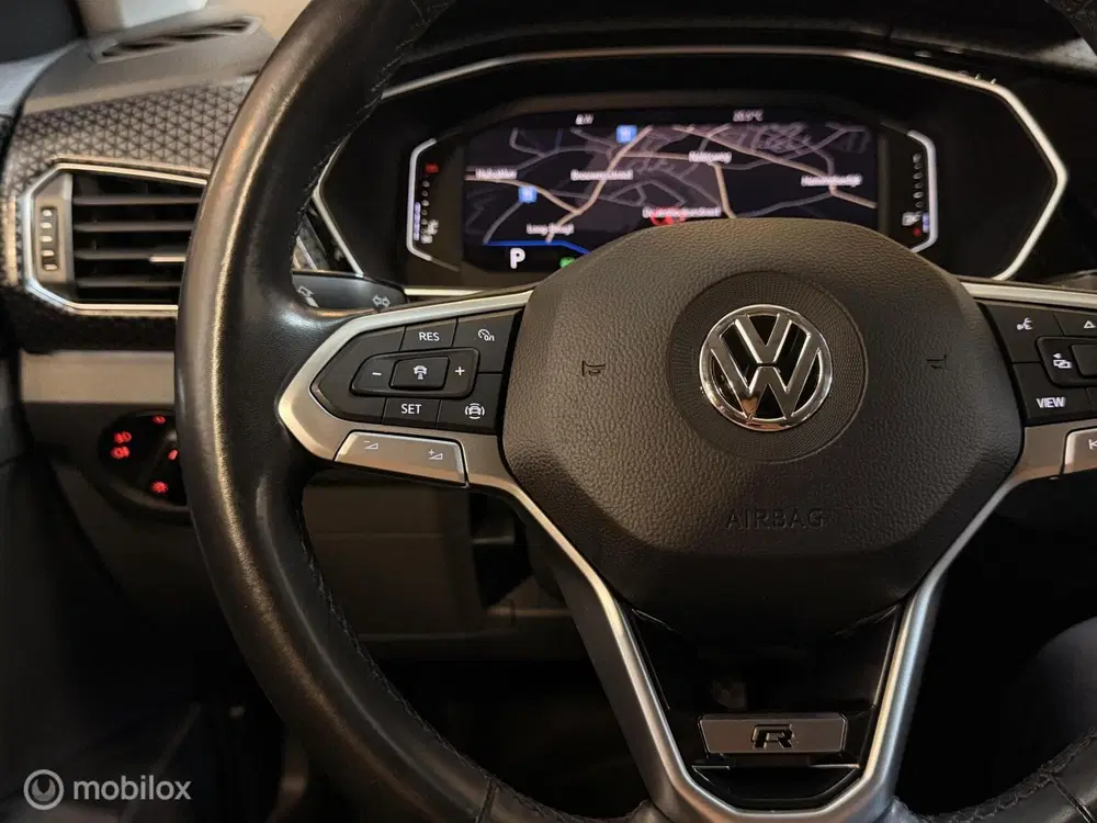 Volkswagen T-Cross 1.0 TSI DSG R-Line BEATS VIRTUAL CARPLAY uit 2019, foto 15