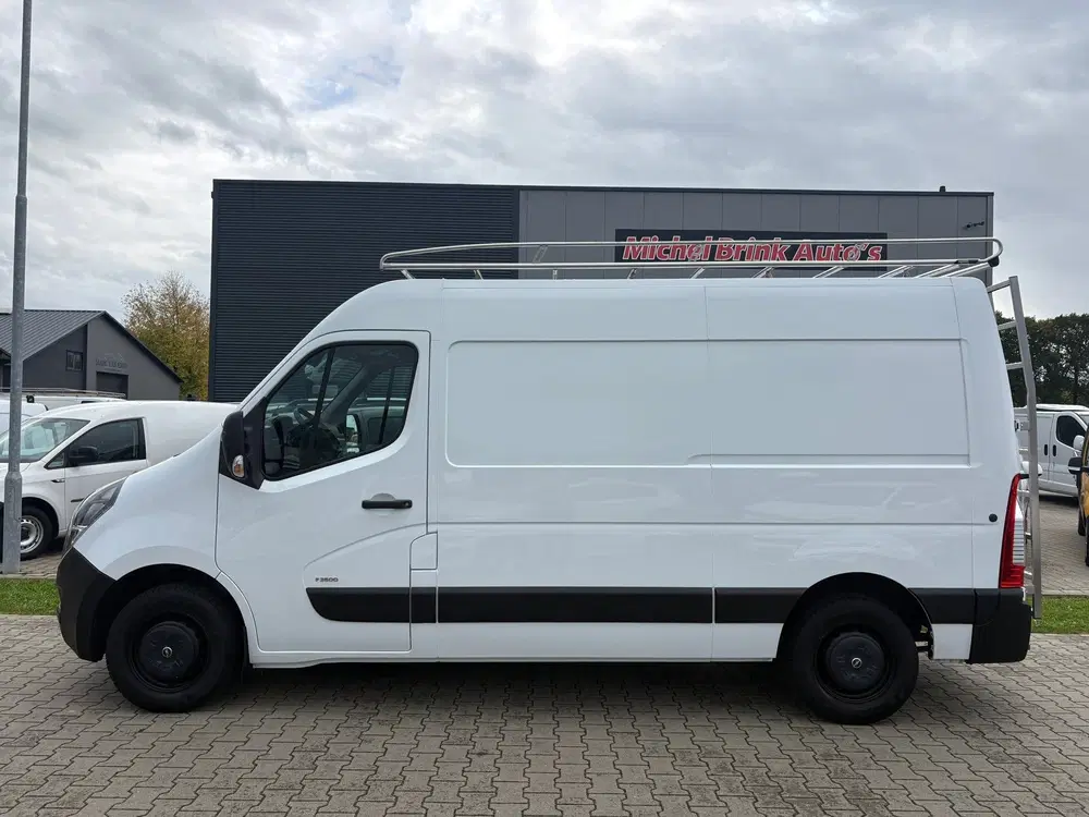 Opel Movano 2.3 Turbo L2H2 Navigatie Airco uit 2020, foto 4