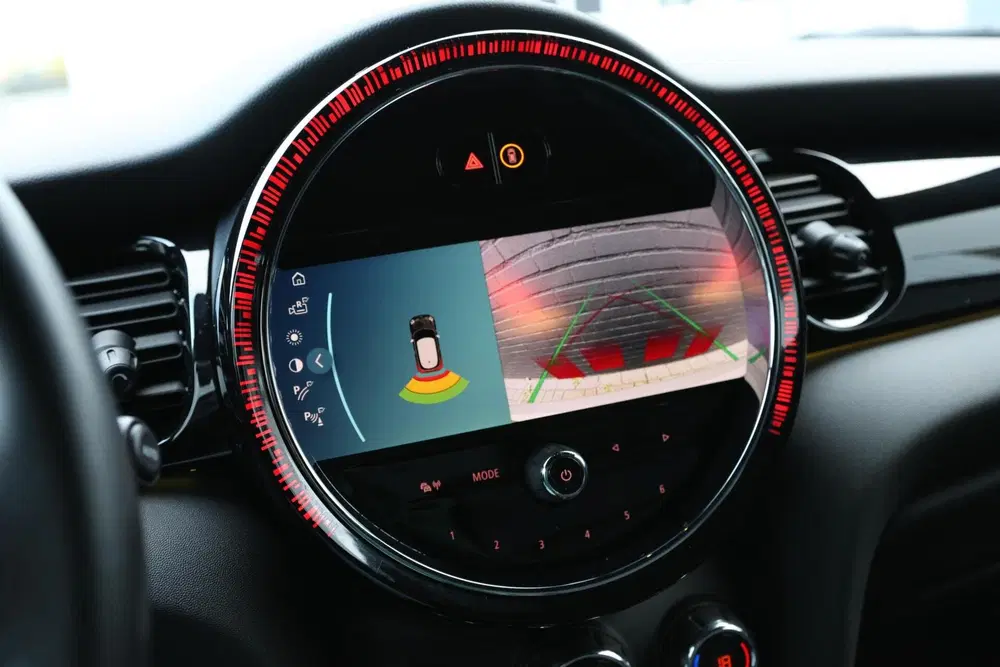 Mini Electric Classic 33 kWh uit 2022, foto 8