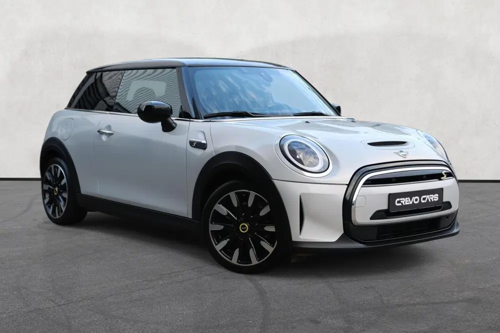 Mini Electric Classic 33 kWh uit 2022, foto 9