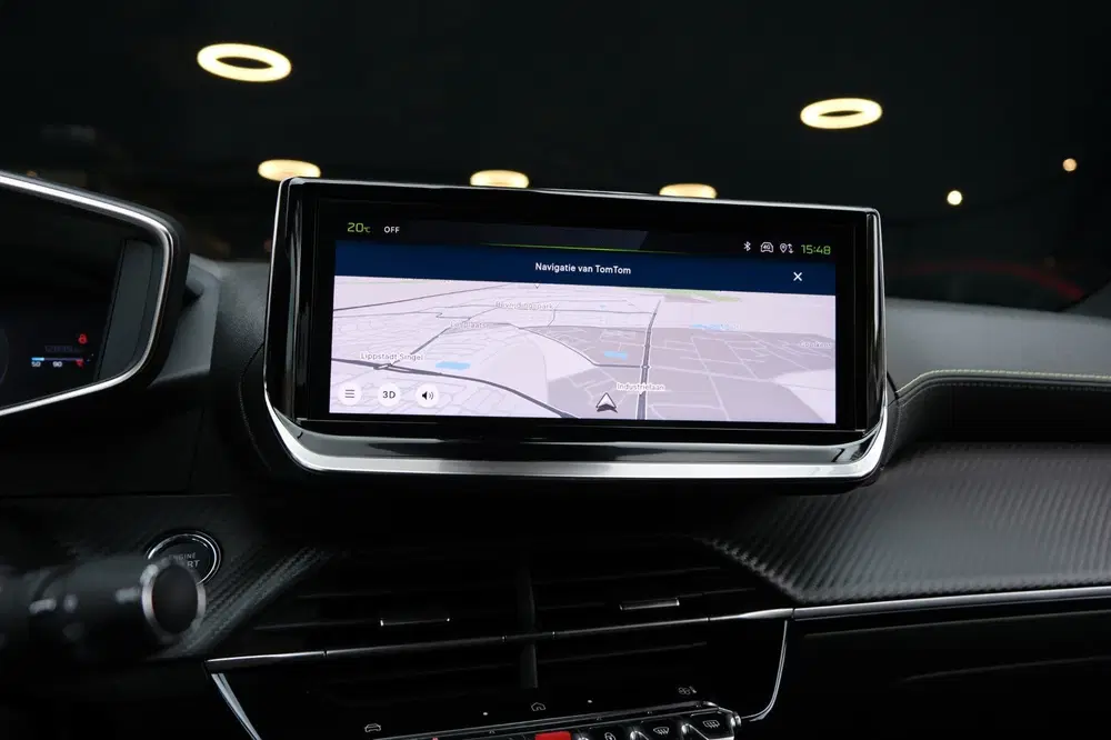 Peugeot 2008 1.2 PureTech 130 GT uit 2023, foto 12