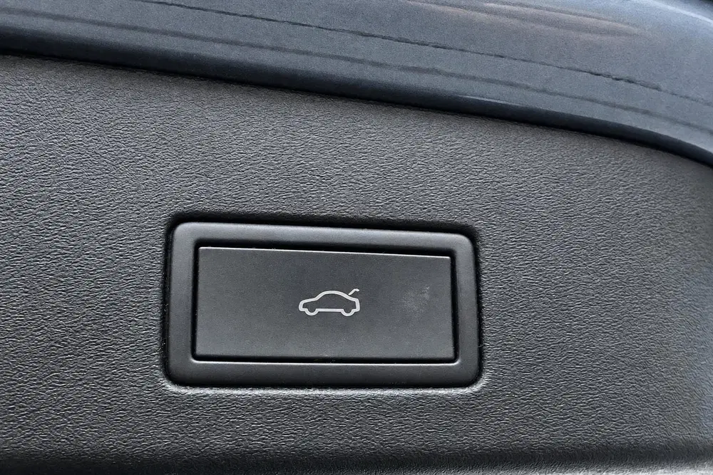 Volkswagen ID.4 Pro 77 kWh LEER PANO TREKHAAK 97% SOH FASE uit 2021, foto 9
