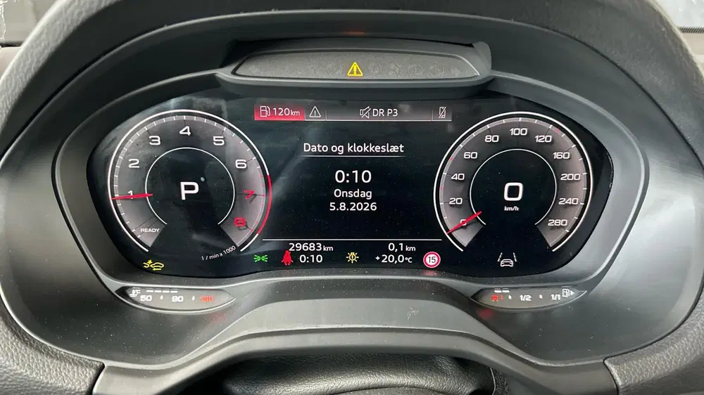 Audi Q2 35 TFSI Advanced edition Black uit 2024, foto 15