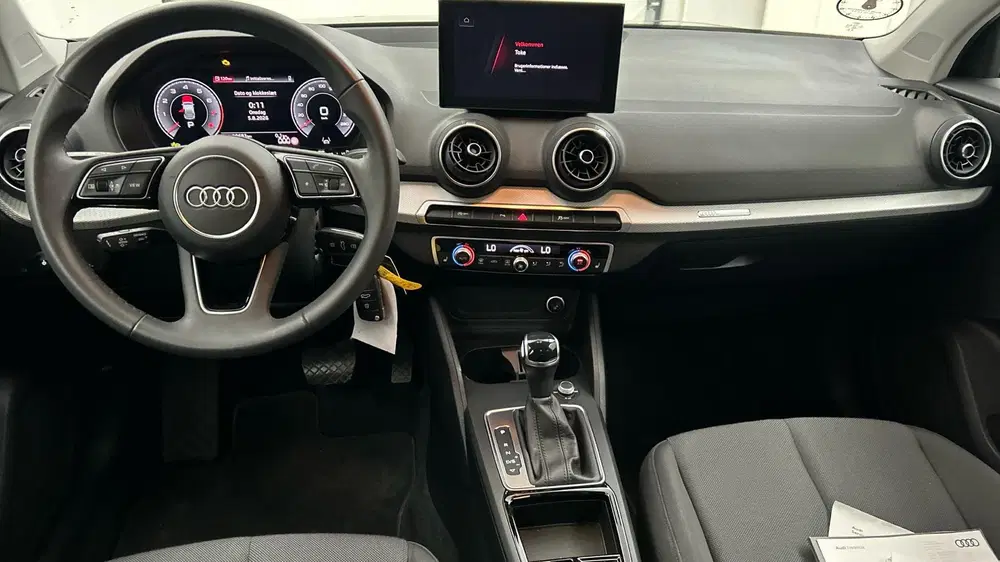 Audi Q2 35 TFSI Advanced edition Black uit 2024, foto 7