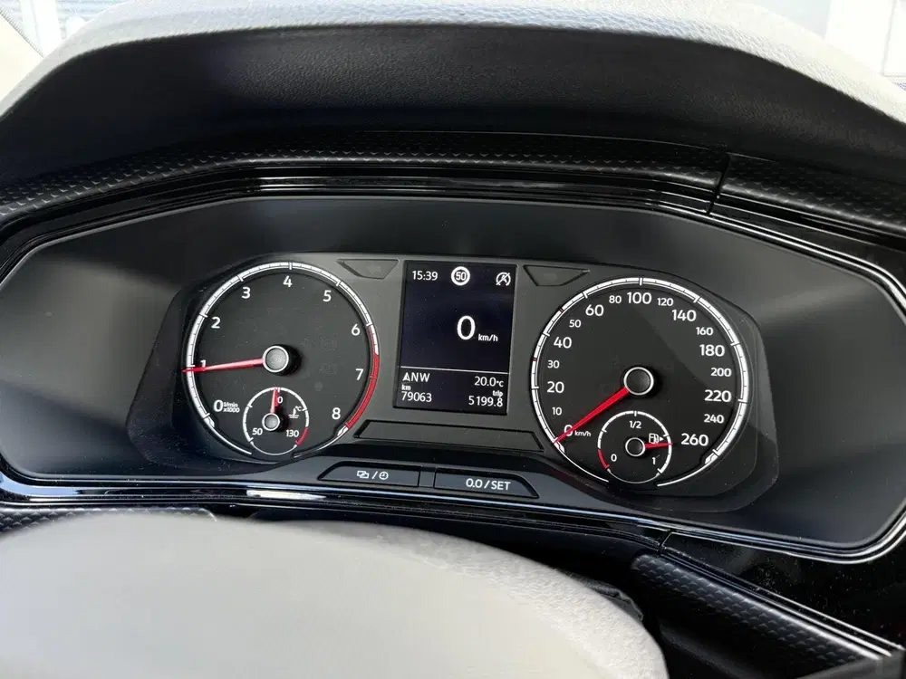 Volkswagen T-Cross 1.0 TSI Life uit 2023, foto 9