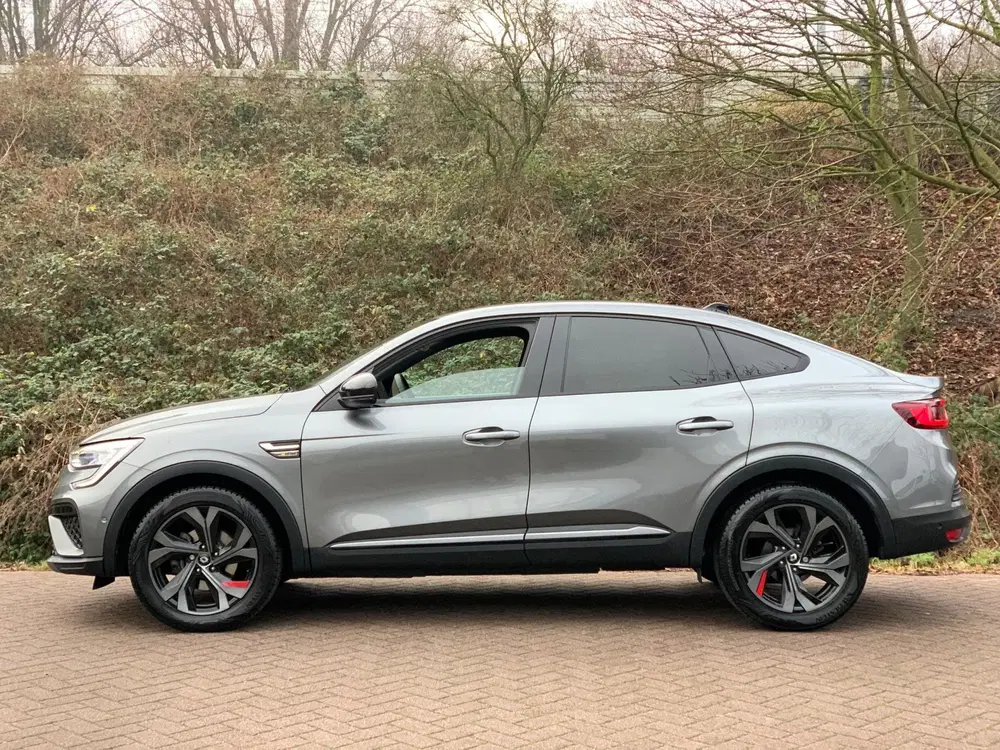 Renault Arkana 1.6 E-Tech Hybrid 145 R.S. Line NIEUWSTAAT uit 2022, foto 6