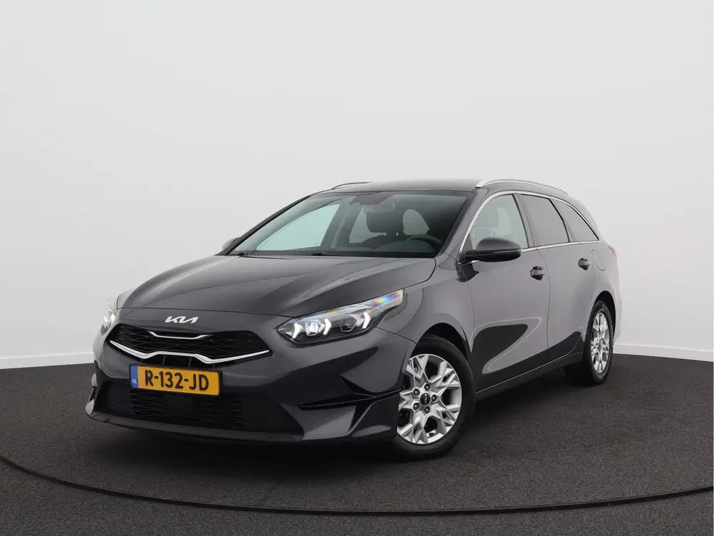 Kia Ceed 1.0 T-GDi MHEV DynamicPlusLine uit 2022, foto 4