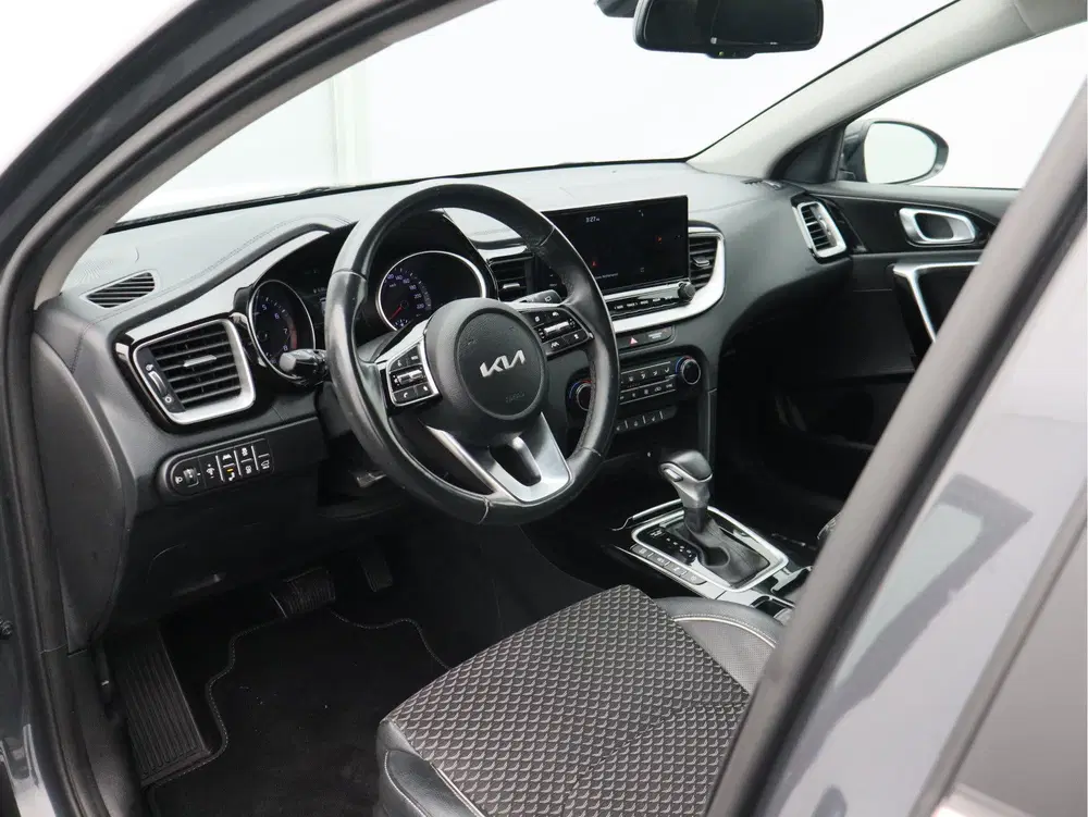 Kia Ceed 1.0 T-GDi MHEV DynamicPlusLine uit 2022, foto 5