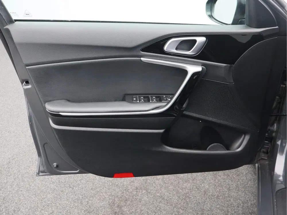Kia Ceed 1.0 T-GDi MHEV DynamicPlusLine uit 2022, foto 6