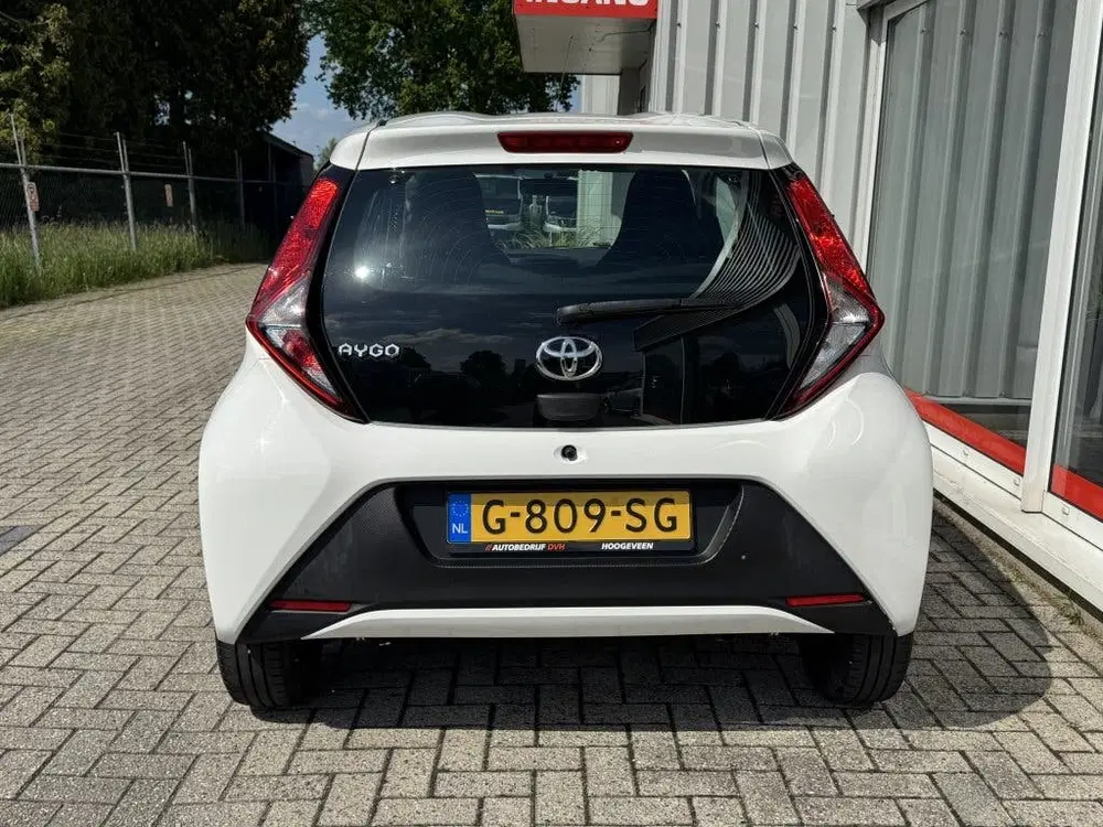 Toyota Aygo 1.0 VVT-i x-fun uit 2019, foto 3