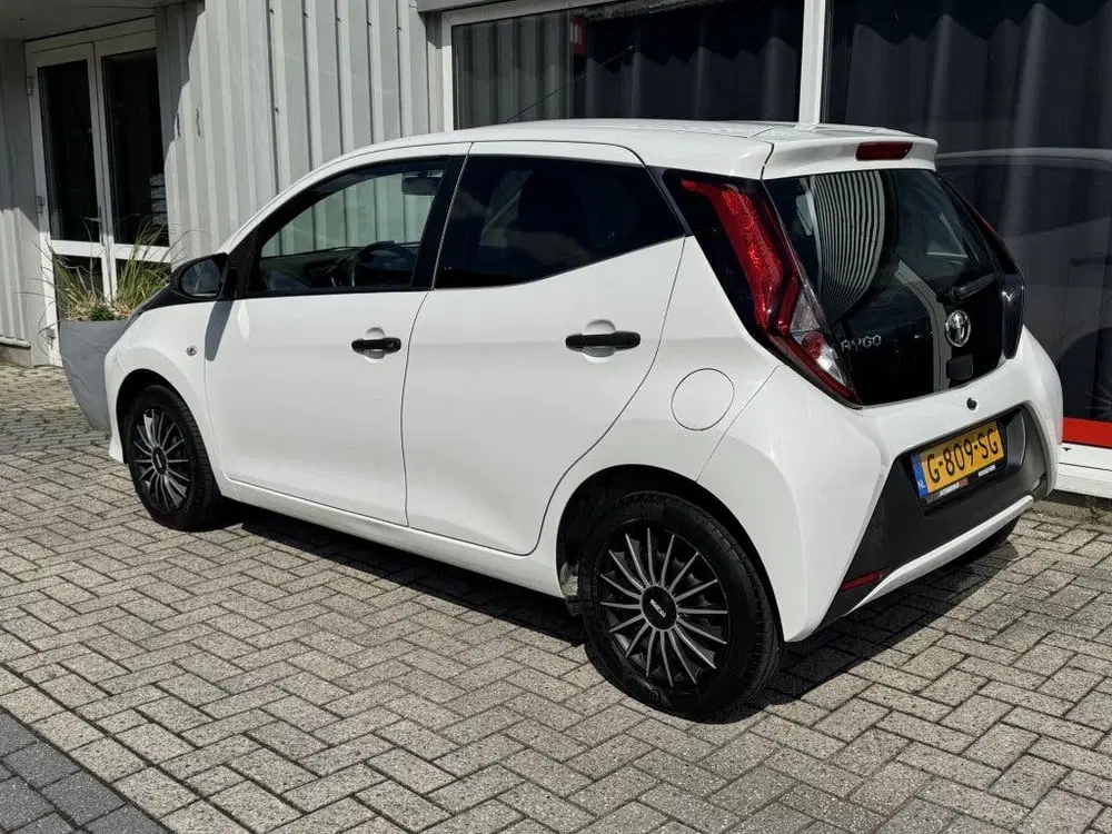 Toyota Aygo 1.0 VVT-i x-fun uit 2019, foto 8