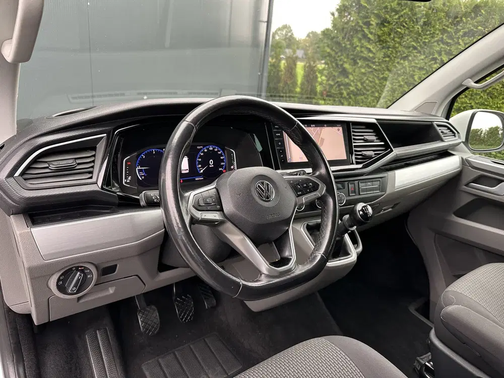 Volkswagen Transporter 2.0 TDI uit 2020, foto 11