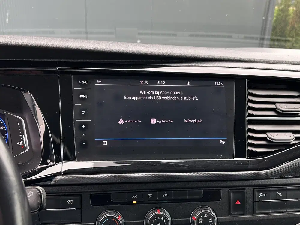 Volkswagen Transporter 2.0 TDI uit 2020, foto 15