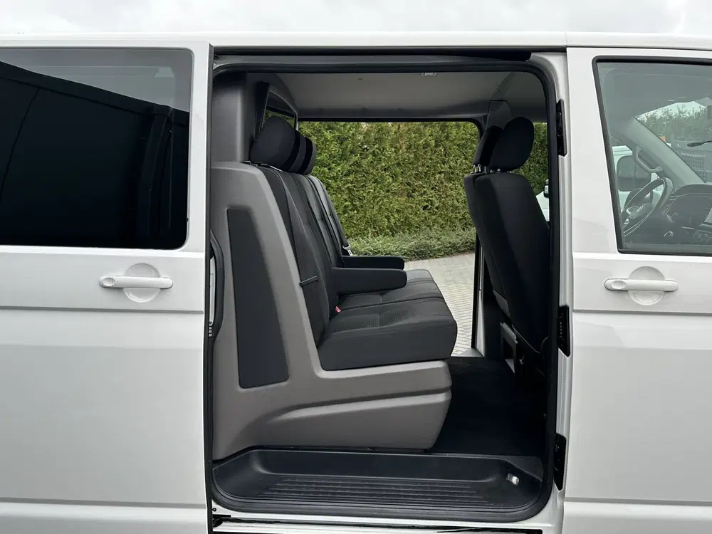 Volkswagen Transporter 2.0 TDI uit 2020, foto 8