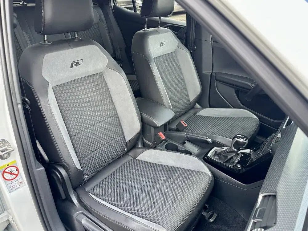 Volkswagen T-Cross 1.0 TSI R-Line 110PK DSG Automaat Camera uit 2022, foto 4