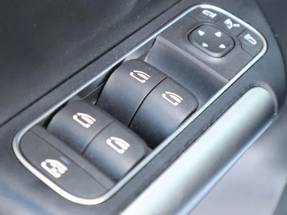 Mercedes-Benz B-Klasse 180 Business Solution AMG l Keyless l uit 2025, foto 15